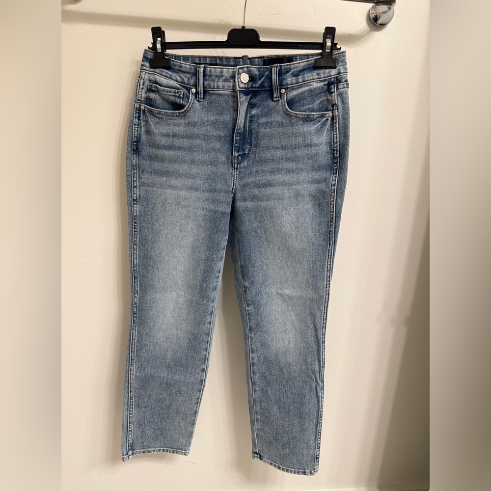 White House Black Market High Rise Sculpt Straight Jeans - Size 6